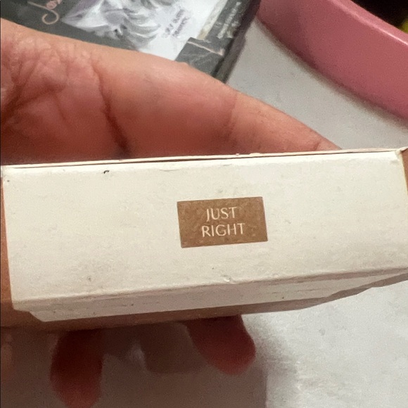 Makeup bundle - Picture 4 of 5